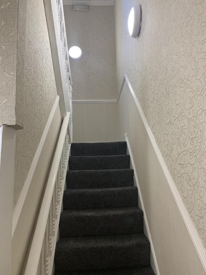 Regent Hotel Bootle  Bagian luar foto